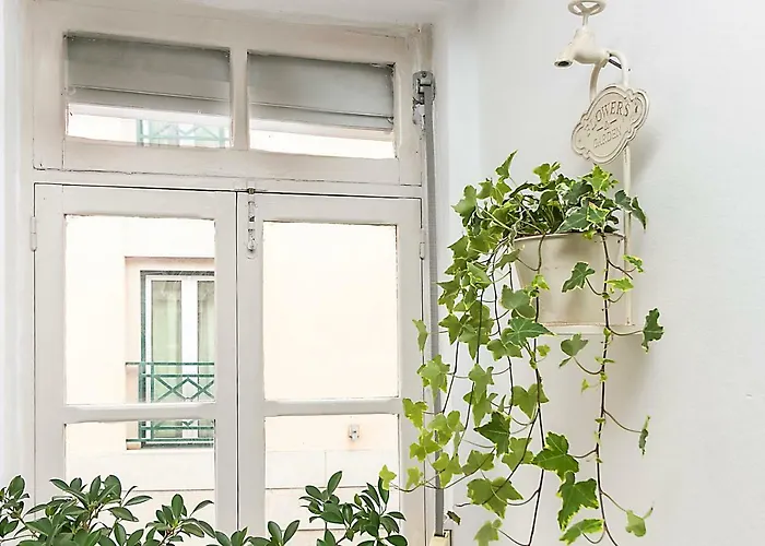 Romantic El Corte Ingles Lisbon