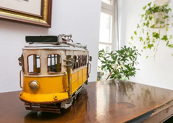 Romantic El Corte Ingles Apartment